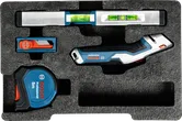 Ensemble d'outils à main Bosch de 13 pièces comprenant un niveau, un cutter et un ruban à mesurer.