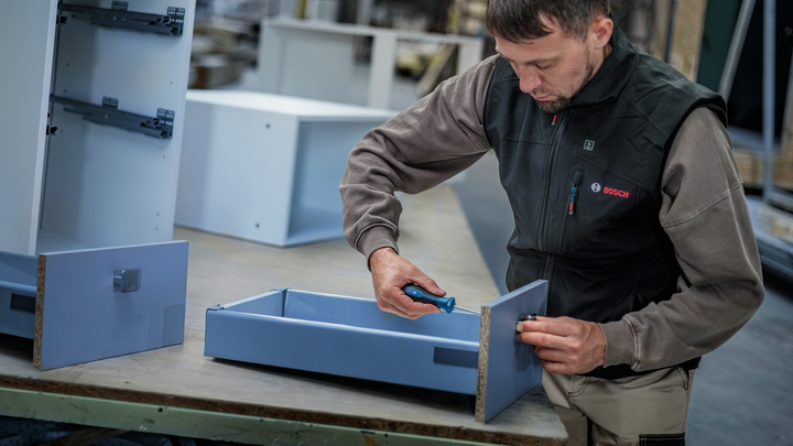 Object #200667899: 8140228_app_web_04