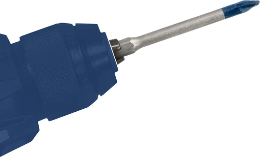 Berbequim elétrico sem fio equipado com uma ponta de chave de fendas com ponta azul.
