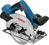 Sierra circular inalámbrica Bosch GKS 18 V-LI para cortar madera.