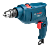 Taladro de impacto Bosch GSB 450, potencia de entrada 450 vatios.