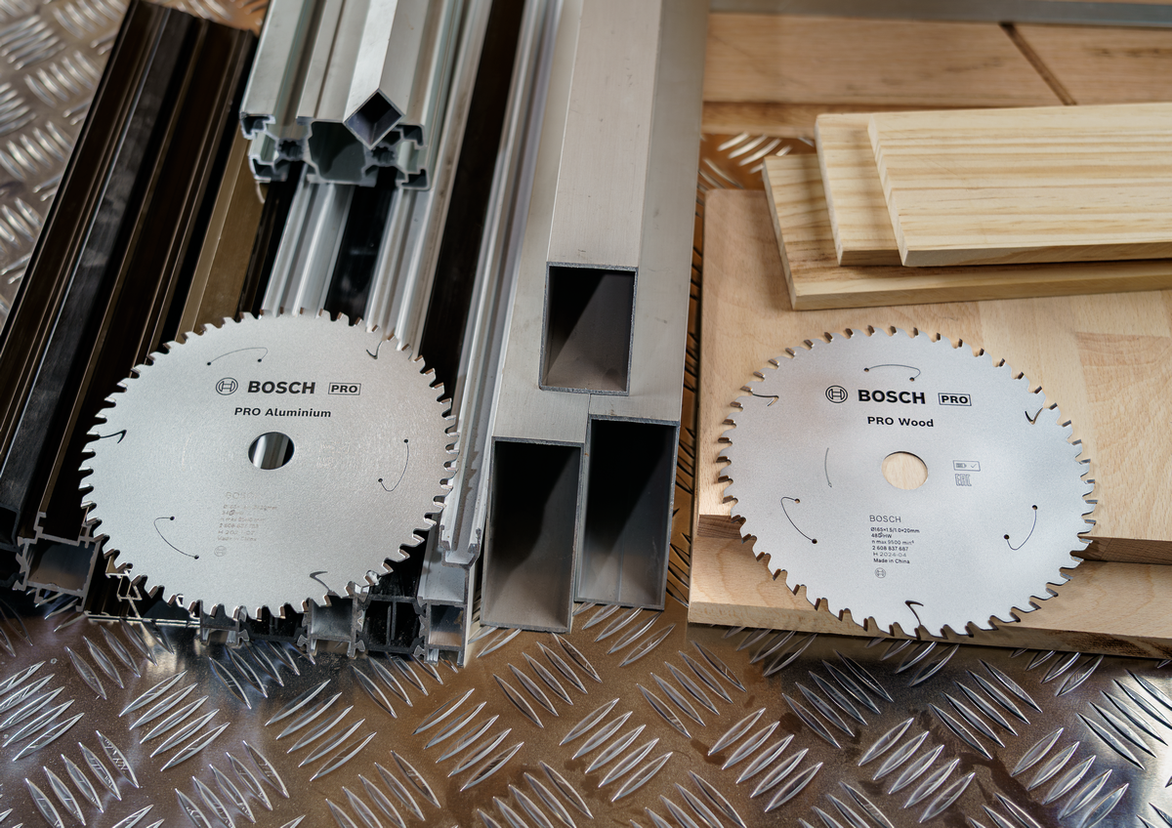 Bosch PRO Wood & Aluminium Circular Saw Blade 165 mm set.