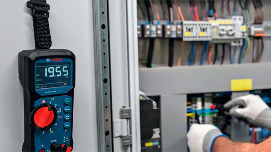 Bosch lança nova linha de tecnologia de medição: Equipamentos de teste elétricos para profissionais.