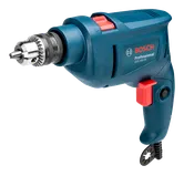 Furadeira de impacto Bosch GSB 450, potência de 450 watts.