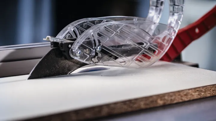 Object #200585666: 7557697_app_web_07