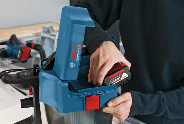 GAS Professional | Bosch L 18V-10 Akku-Staubsauger