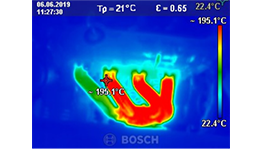 Thermografiebild von Bosch zeigt Temperaturverteilung in Blau- und Rottönen.