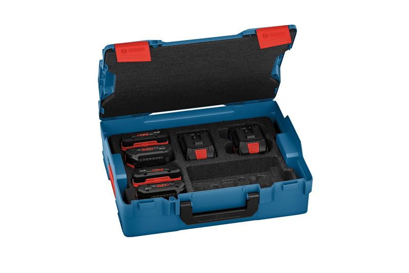 Bosch ProCORE18V akkupaketti latureineen laukussa.