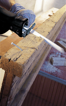 Lame de scie sabre bi-métal pour bois avec clous - S 922 HF BOSCH