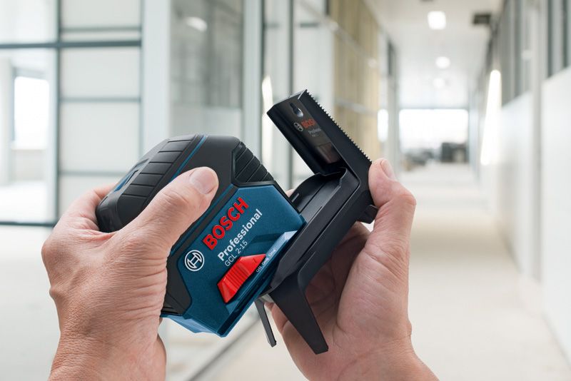 Accessoire Bosch RM 1 avec outil de nivellement laser GCL 2-15.