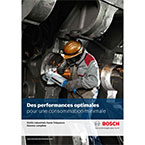 Un ouvrier utilise un outil Bosch Professional dans un environnement industriel.