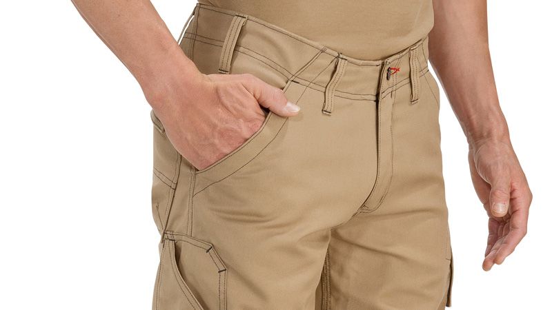 Bosch WKT 05 beige work trousers with knee pockets.