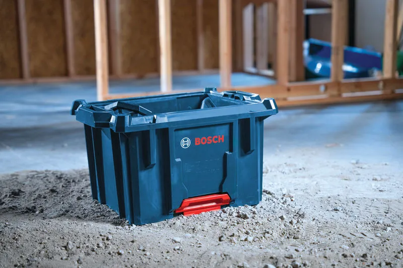Κιβώτιο εργολάβου Bosch L-BOXX σε εργοτάξιο.