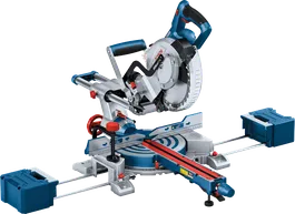 Bosch GCM 18V-216 D akkus gérvágó fűrész hosszabbítókkal.