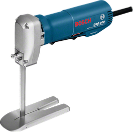 قاطعة المطاط الرغوي Bosch GSG 300 للقطع الدقيق.