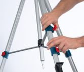 Bosch BT 250 building tripod height adjustment.