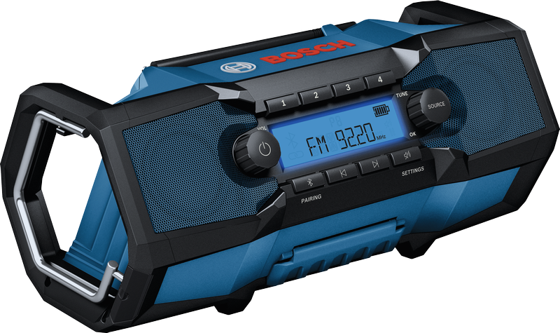 Bosch GPB18V-3C darba vietas radio ar digitālo displeju.
