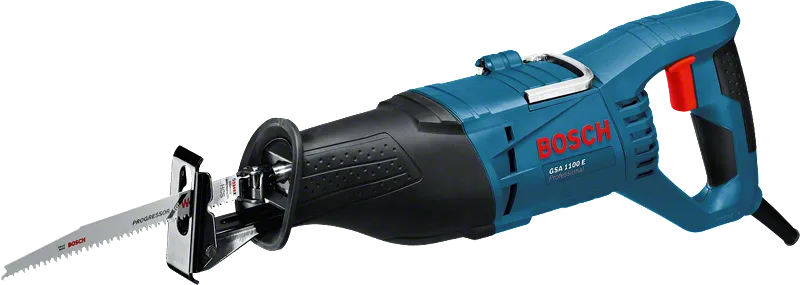 Scie alternative Bosch GSA 1100 E avec profondeur de coupe de 230 mm.