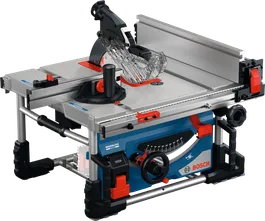 Scie à table Bosch GTS 18V-70 avec guide réglable.