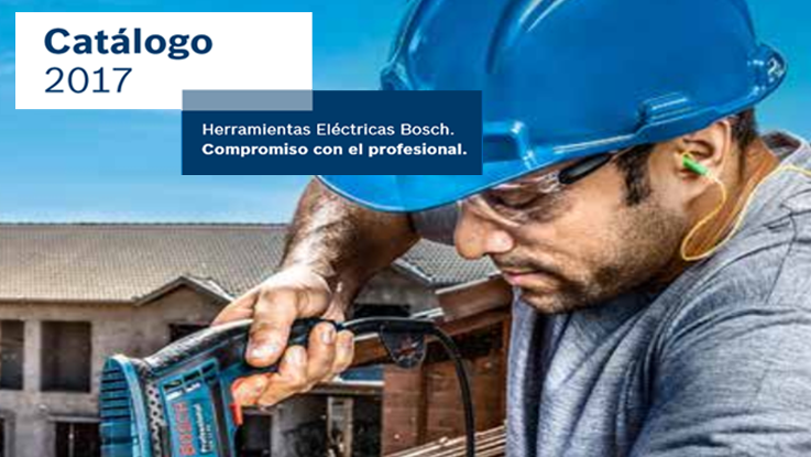 Un hombre con un casco de seguridad azul trabaja con herramientas Bosch en madera.
