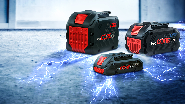 Três baterias Bosch Professional em um fundo cinza com efeitos de flash.