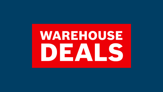 Rode achtergrond met witte tekst "MAGAZIJNAANBIEDINGEN" in vetgedrukte letters.