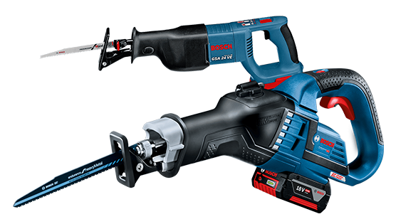 En Bosch Professional batteridrevet stiksav i blå og sort med batteri.