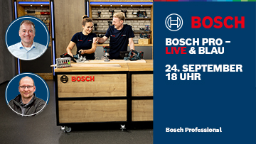 Zwei Personen stehen am Tisch und präsentieren Bosch Werkzeuge.