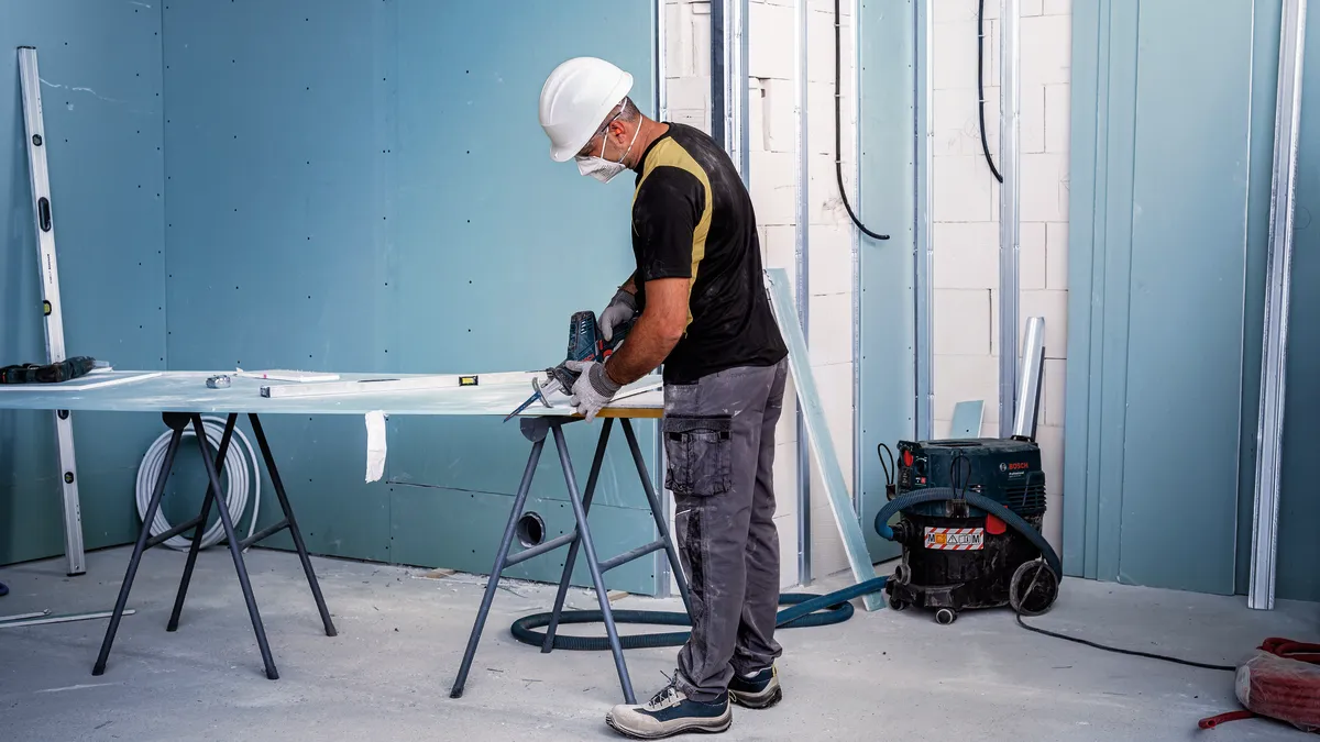 Object #200628032: 2793307_app_web_05