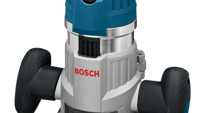 Bosch GMF 1600 CE kombinasjonsfresverktøy.