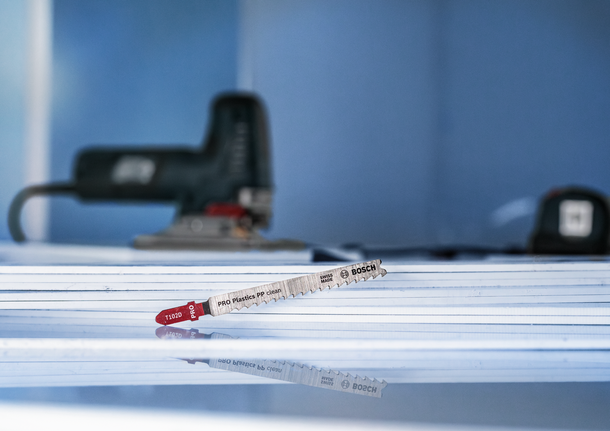 Bosch T102D PRO Plastics jigsaw blade for clean cuts.
