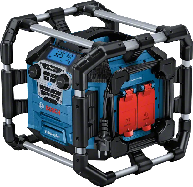 Radio Bosch GPB 18V-5 C z subwooferem i dwoma gniazdami zasilania.