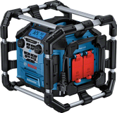 Radio Bosch GPB 18V-5 C z subwooferem i dwoma gniazdami zasilania.