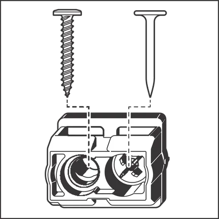 Parafuso e prego alinhados acima do suporte de parede para instalação.