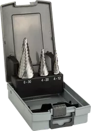 Bosch сет од 3 степенасте бургије од HSS у кутији за складиштење.