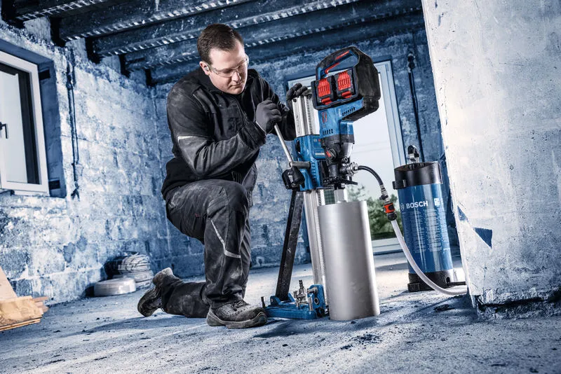 Bosch GCR 180 II сталак за бушење за стабилно бушење.