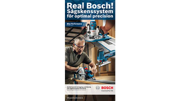 En man använder en Bosch såg på ett träbord med verktyg och material omkring.