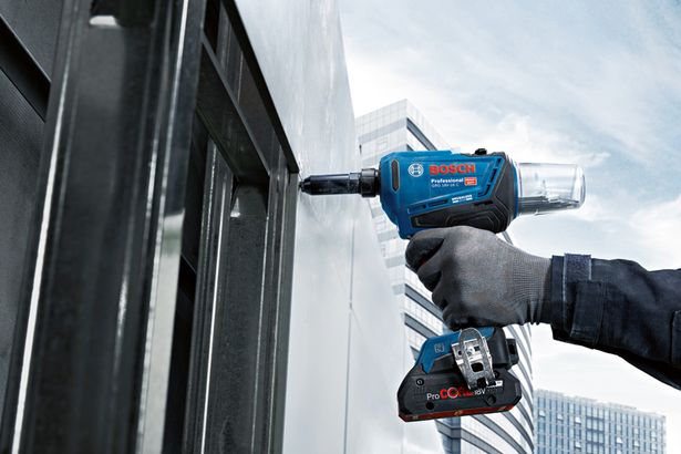 GRG 18V-16 C Cordless Rivet Gun | Bosch Professional